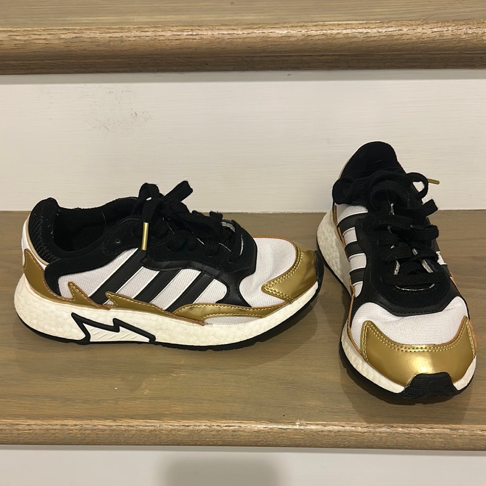 Adidas Never Worn Black and Gold Sneakers